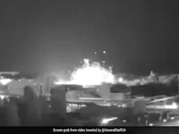 यूक्रेन पर ही दागकर रूस ने की नई मिसाइल टेस्टिंग, पुतिन ने मददगारों को भी धमकाया यूक्रेन पर ही दागकर रूस ने की नई मिसाइल टेस्टिंग, पुतिन ने मददगारों को भी धमकाया