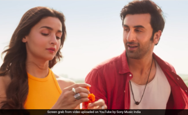 Alia Bhatt-Ranbir Kapoor's <i>Brahmastra</i> Made On A Budget Of Rs 400 Crore: Report