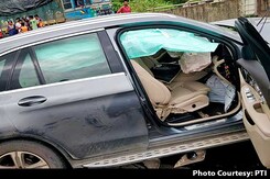 Cyrus Mistry Car Crash: Mercedes-Benz Says Cooperating With Authorities Cyrus Mistry Car Crash: Mercedes-Benz Says Cooperating With Authorities