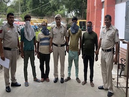 दिल्ली के मुंडका में मिट्टी चोरों के गिरोह का भंडाफोड़, चार गिरफ्तार दिल्ली के मुंडका में मिट्टी चोरों के गिरोह का भंडाफोड़, चार गिरफ्तार