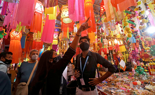 In India, Demand For Luxury Products For Diwali Triggers Concern