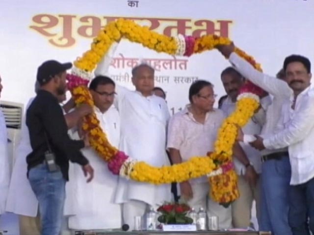 Rajasthan Chief Minister Launches 100-Day Urban Employment Scheme