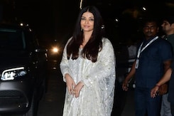 Ponniyin Selvan I की प्रेस कॉन्फ्रेंस में छा गईं ऐश्वर्या राय , लगी बेहद खूबसूरत Ponniyin Selvan I की प्रेस कॉन्फ्रेंस में छा गईं ऐश्वर्या राय , लगी बेहद खूबसूरत