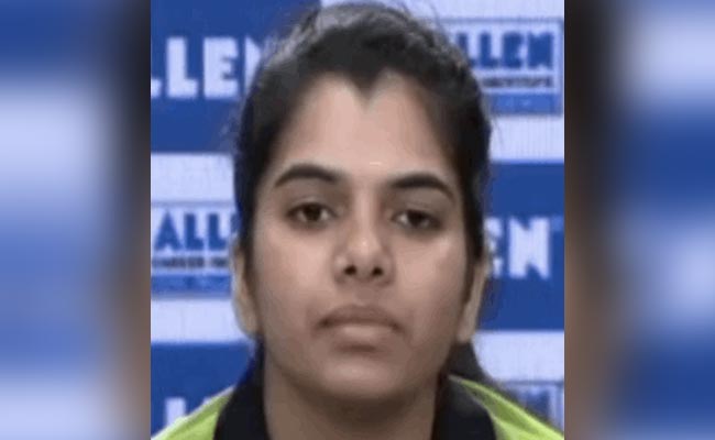 'पढ़ाई को रोजाना के रुटीन में करें शामिल': NEET टॉपर तनिष्का ने बताए सफलता के राज