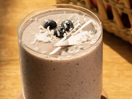 Dermatologist Claims This Indian Smoothie Is Powerful Enough To Make Your Hair Strong