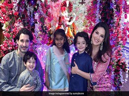 पति और बच्चों संग गणेश चतुर्थी मनाती नजर आईं सनी लियोनी, फोटो शेयर कर बोलीं- परिवार सब कुछ है पति और बच्चों संग गणेश चतुर्थी मनाती नजर आईं सनी लियोनी, फोटो शेयर कर बोलीं- परिवार सब कुछ है