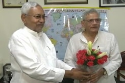 Nitish Kumar, In Efforts At Building Unity, Meets Opposition Leaders In Delhi Nitish Kumar, In Efforts At Building Unity, Meets Opposition Leaders In Delhi