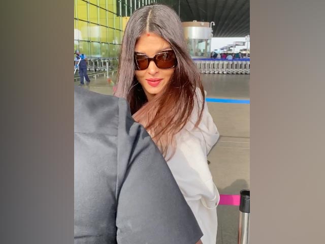 Aishwarya Rai Bachchan's Airport Diaries