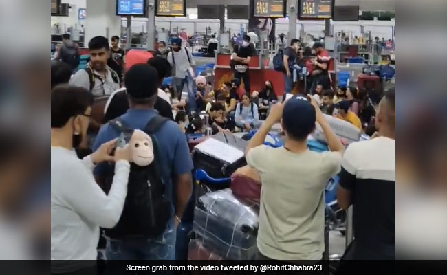 Delhi Airport Chaos, Hundreds Stranded As Lufthansa Flights Cancelled