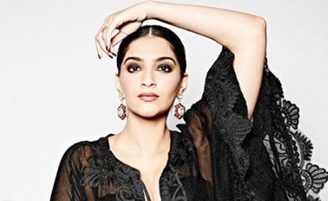 New Mom Sonam Kapoor Finds "Baby Burps Cute"