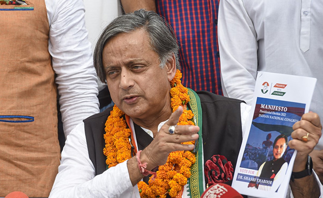 "Not Against Shashi Tharoor But...": Kerala Leaders On Congress Chief Poll