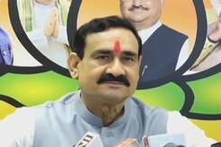 "Shabana Azmi, Naseeruddin Shah Sleeper Cell Of...'": Minister "Shabana Azmi, Naseeruddin Shah Sleeper Cell Of...'": Minister