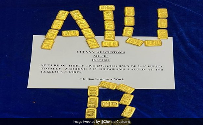 Gold Bars Worth Rs 1.64 Crore Seized From Aircraft Toilet In Chennai