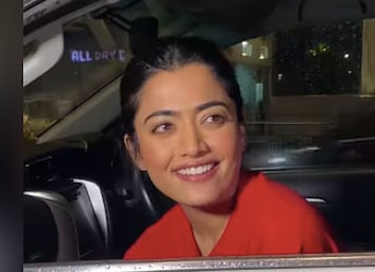 Rashmika Mandanna Is In Delhi, Binging On A Drool-Worthy Feast (Pic Inside) Rashmika Mandanna Is In Delhi, Binging On A Drool-Worthy Feast (Pic Inside)