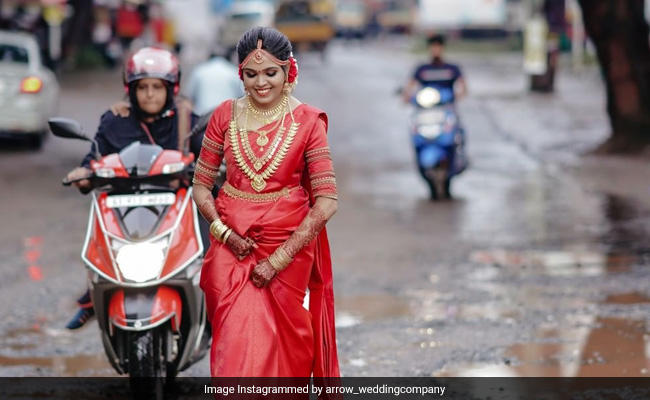 Viral Video: Kerala Bride Walks On Road Full Of Potholes For Photoshoot