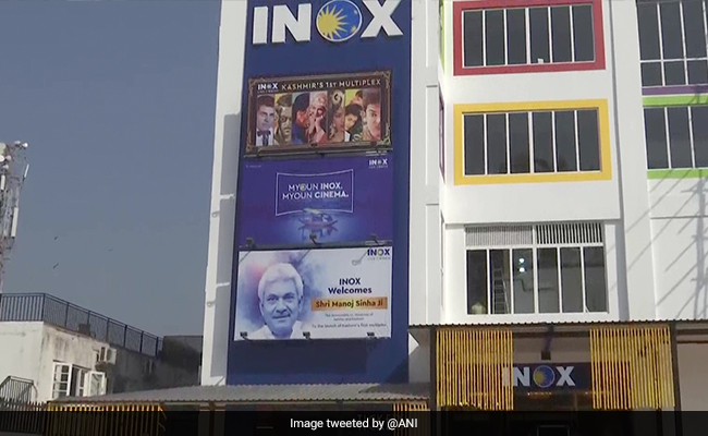 Kashmir Gets Its First Multiplex, Screens <i>Lal Singh Chaddha</i> On Day 1