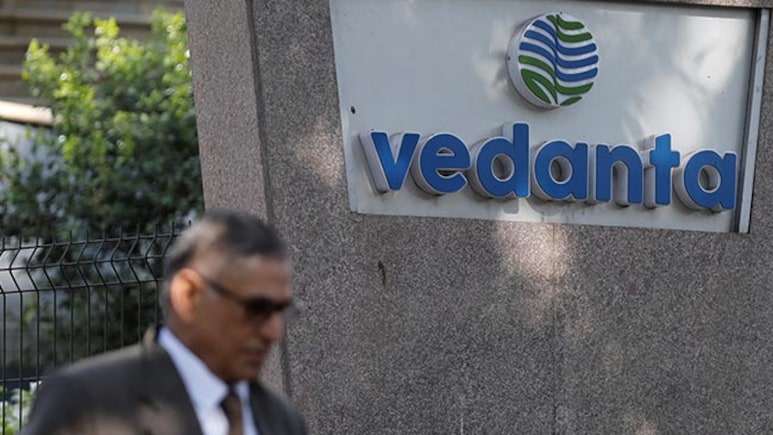 अनिल अग्रवाल के बेटे के निधन के बाद Vedanta के शेयर 4% से ज्यादा टूटे,निवेशकों को लगा झटका