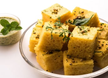 How To Make Soft And Spongy Dhoklas - 5 Tips To Follow How To Make Soft And Spongy Dhoklas - 5 Tips To Follow