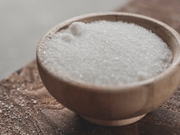 6 Reasons To Stop Eating Too Much Sugar - Expert Shares