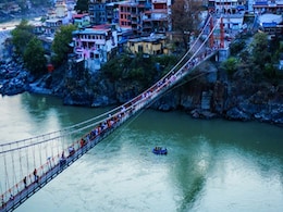 न्यू ईयर सेलिब्रेशन : पर्यटकों के स्वागत के लिए ऋषिकेश तैयार, 80 फीसदी होटल और रिजॉर्ट बुक न्यू ईयर सेलिब्रेशन : पर्यटकों के स्वागत के लिए ऋषिकेश तैयार, 80 फीसदी होटल और रिजॉर्ट बुक