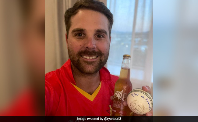 जो कभी फटे जूते पहनकर खेला करता था, उसी ने अपने देश को दिलाई ऐतिहासिक जीत