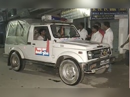 Men Fire At Patna Police During Raid, Wives Arrested For Helping Them Escape Men Fire At Patna Police During Raid, Wives Arrested For Helping Them Escape