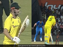 बुमराह ने 'आग उगलती यॉर्कर' पर फिंच को किया बोल्ड, आउट होने पर विरोधी कप्तान खुद को ताली बजाने से नहीं रोक पाए- Video बुमराह ने 'आग उगलती यॉर्कर' पर फिंच को किया बोल्ड, आउट होने पर विरोधी कप्तान खुद को ताली बजाने से नहीं रोक पाए- Video