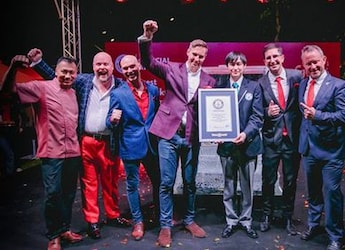 Watch: Thai Hotel Makes Largest Negroni Cocktail; Breaks World Record Watch: Thai Hotel Makes Largest Negroni Cocktail; Breaks World Record