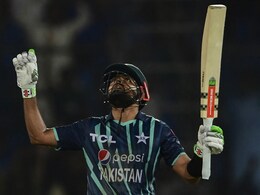 Babar Azam "Replicated" Virat Kohli's Art Of Scoring Hundred In Chase In 2nd T20I: Pakistan Great