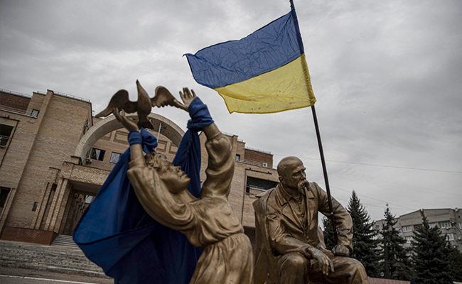 Ukraine's Successes Raise Hope Of The Unthinkable - A Russian Collapse
