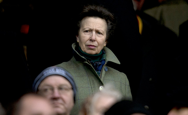 Queen Elizabeth's Steely Daughter Princess Anne Shows Rare Emotion