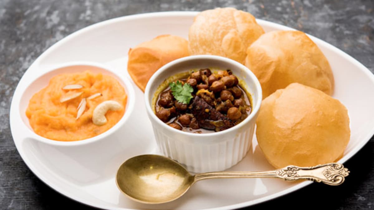 Use AshtamiSpecial Leftover Kale Chane To Make These Recipes For The