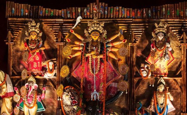 5 Travel Tips That Will Help You If You Are Traveling In <i>Navratri </i>And <i>Dussehra</i>