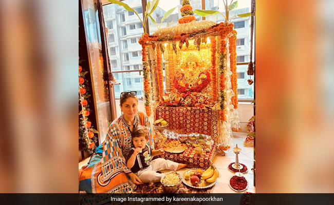 Inside Kareena And Karisma Kapoor's Ganesh Chaturthi Celebrations. Bonus: Jeh