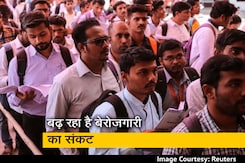 देश में बढ़ रहा है बेरोजगारी का संकट, 7 राज्यों में बेरोजगारी दर 12 प्रतिशत से भी ज्यादा - रिपोर्ट देश में बढ़ रहा है बेरोजगारी का संकट, 7 राज्यों में बेरोजगारी दर 12 प्रतिशत से भी ज्यादा - रिपोर्ट