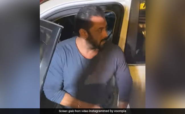 गाड़ी से उतरकर जींस की पॉकेट में गिलास छुपाते नजर आए सलमान खान, सोशल मीडिया पर लोगों ने यूं दिए रिएक्शन
