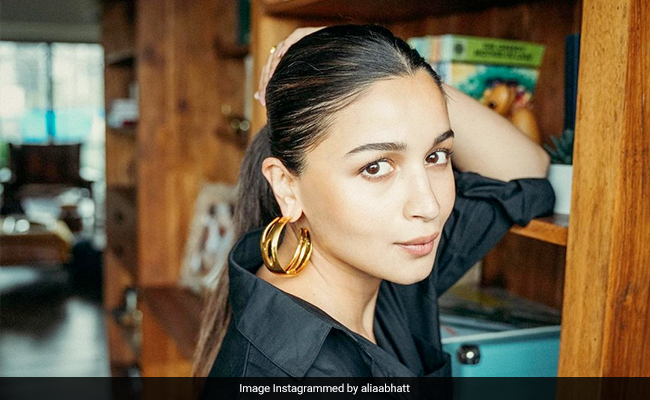 Alia Bhatt Reacts To Viral Mimicry Videos. Here's What She Said