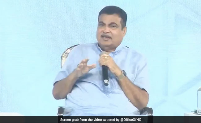 "Those In The Back Seat Feel They Don't Need Seat Belts": Nitin Gadkari