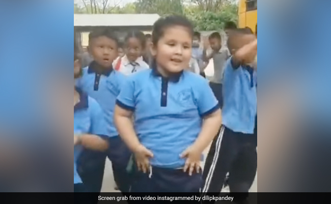 Watch: Little Girl Grooves To <i>'Sami Sami'</i>, Rashmika Mandanna Wants To Meet Her