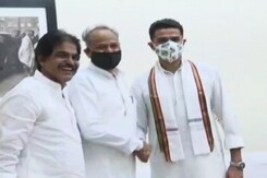 Team Gehlot, 90 MLAs, Skip Key Congress Meet Team Gehlot, 90 MLAs, Skip Key Congress Meet