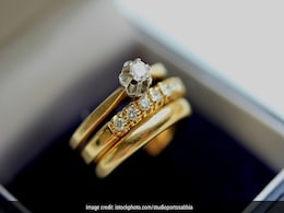 Amazon Great Indian Festival: खरीद लीजिए महिलाओं के लिए सेल में गोल्ड रिंग्स, कहीं मौका हाथों से छूट ना जाए  Amazon Great Indian Festival: खरीद लीजिए महिलाओं के लिए सेल में गोल्ड रिंग्स, कहीं मौका हाथों से छूट ना जाए