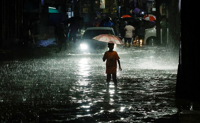 9 Dead, Blackouts In Coastal Areas In Bangladesh Hit By Cyclone Sitrang