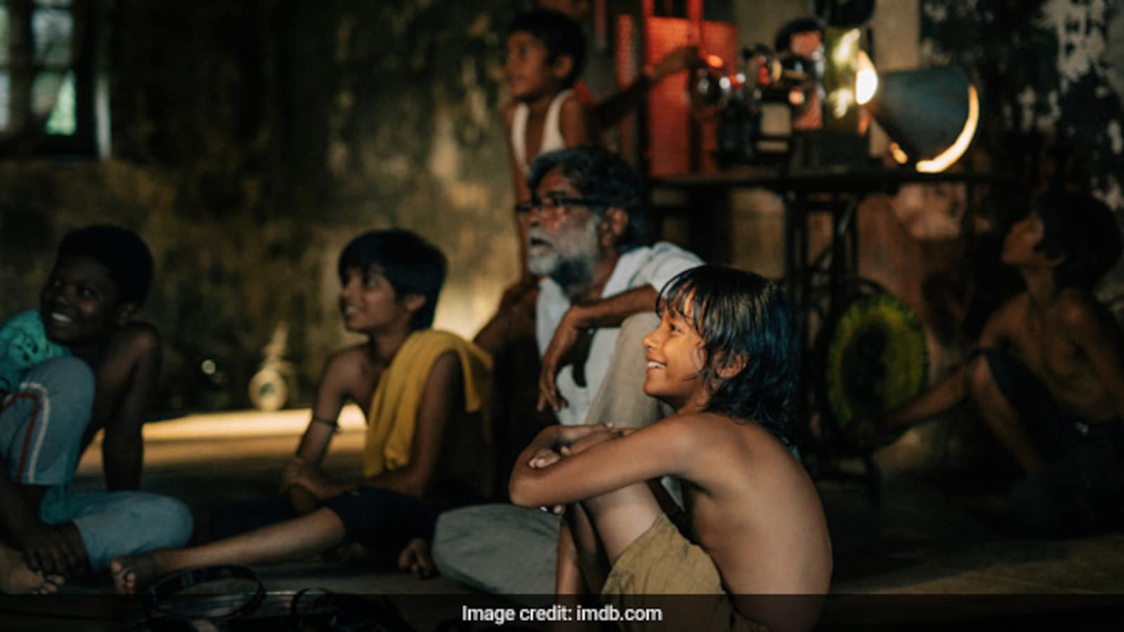 Chhello Show Review: Visually Arresting, Emotionally Engaging Coming-Of ...