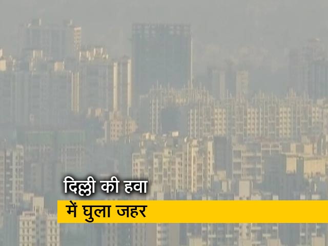 बैन के बावजूद दिल्ली में जमकर फूटे पटाखे, एयर क्वालिटी बेहद खराब