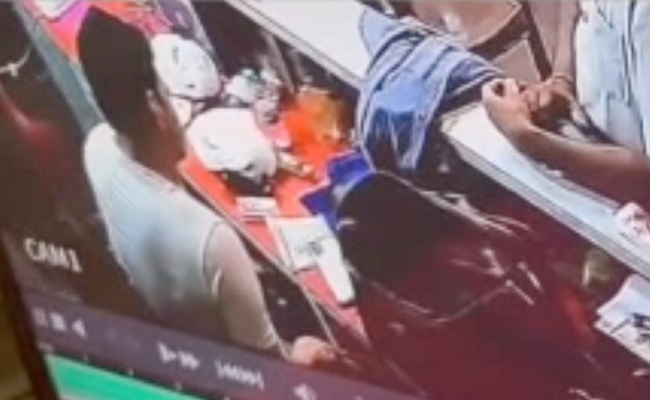 On Camera, Ghaziabad Gym Trainer Dies Of Heart Attack While Sitting On Chair