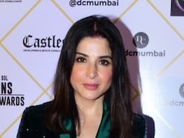 Maheep Kapoor Enjoys Chole Bhature For Lunch, Fans Guess If She Is In Delhi Or Mumbai Maheep Kapoor Enjoys Chole Bhature For Lunch, Fans Guess If She Is In Delhi Or Mumbai