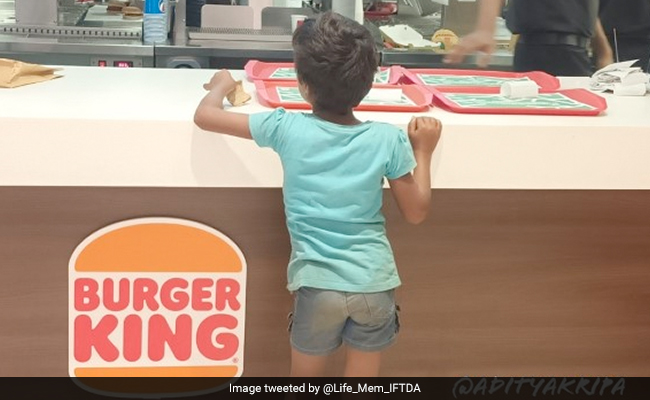 Little Girl With Rs 10 In Her Pocket Orders Rs 90 Burger. Here's What Happened Next