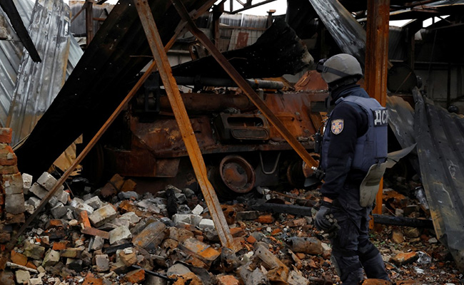 Russia Preparing For "Heaviest Of Battles" In Kherson, Says Ukraine