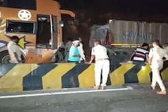 15 UP Labourers Going Home For Diwali Dead In Madhya Pradesh Bus Accident 15 UP Labourers Going Home For Diwali Dead In Madhya Pradesh Bus Accident
