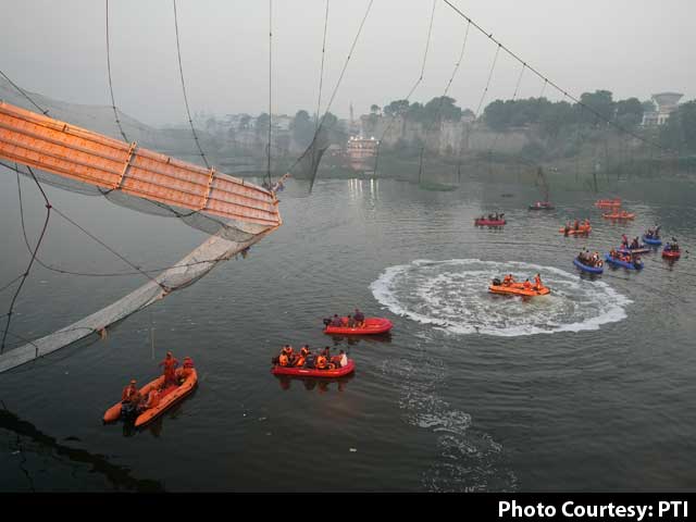 Gujarat Bridge Collapse Tragedy: PM Will Visit Accident Site Tomorrow